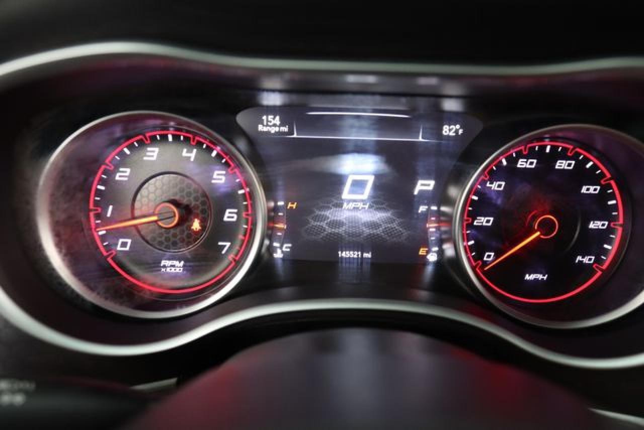 2016 Dodge Charger Sxt - zdjęcie 33