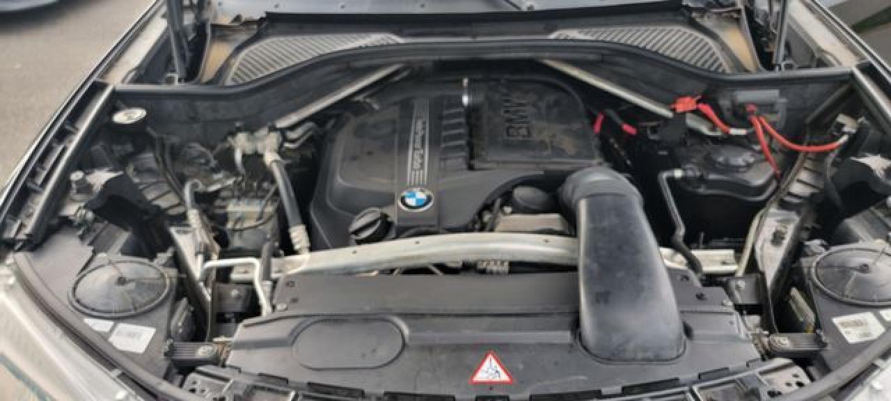 2014 BMW X5 Sdrive35I - zdjęcie 19
