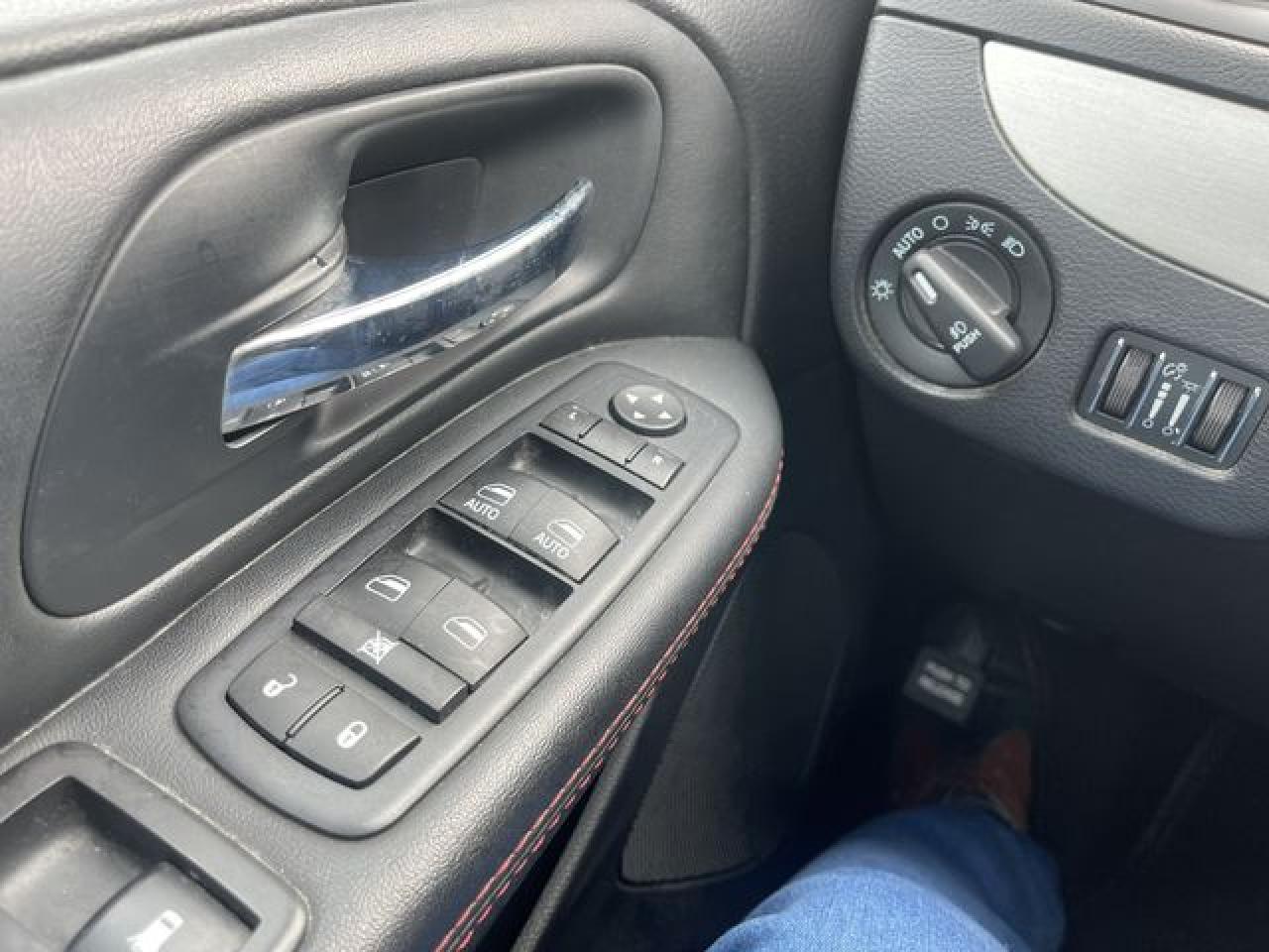 2017 Dodge Grand Caravan Gt - zdjęcie 30