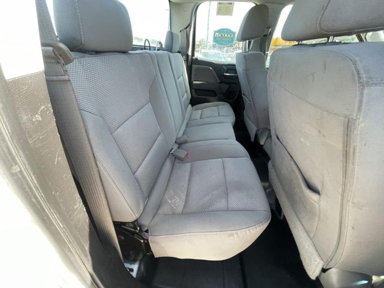 2016 Chevrolet Silverado C2500 Heavy Duty - zdjęcie 15