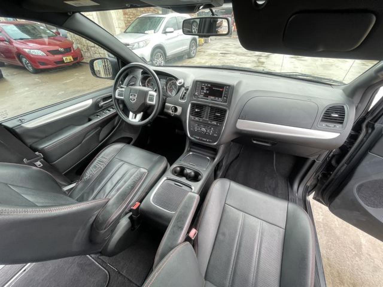 2017 Dodge Grand Caravan Gt - zdjęcie 9