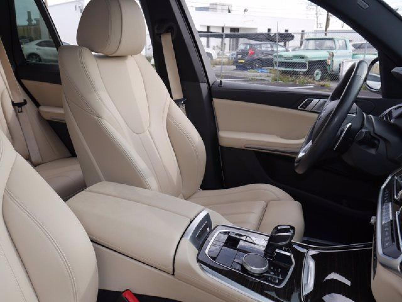 2019 BMW X5 xDrive40I - zdjęcie 16