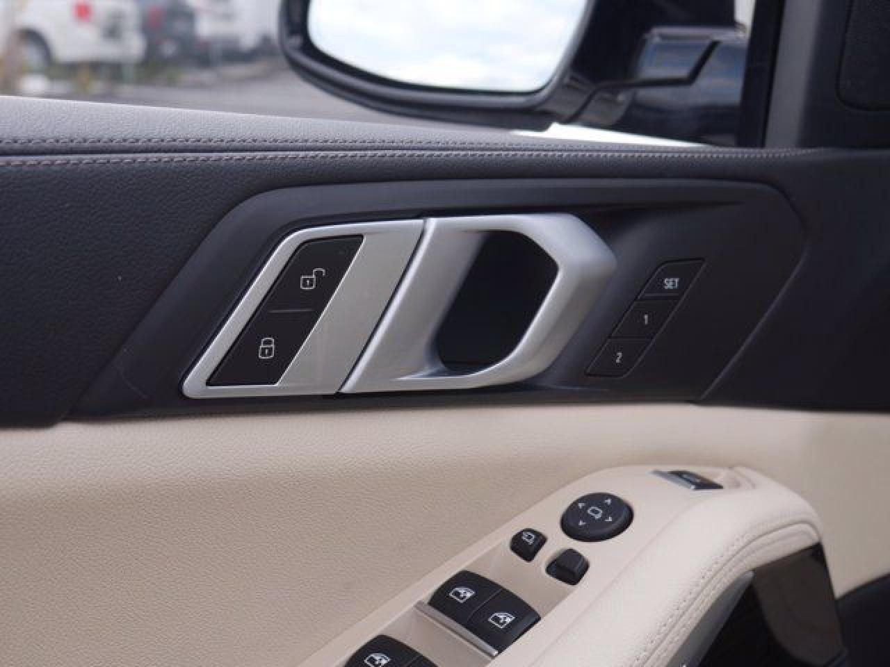 2019 BMW X5 xDrive40I - zdjęcie 25