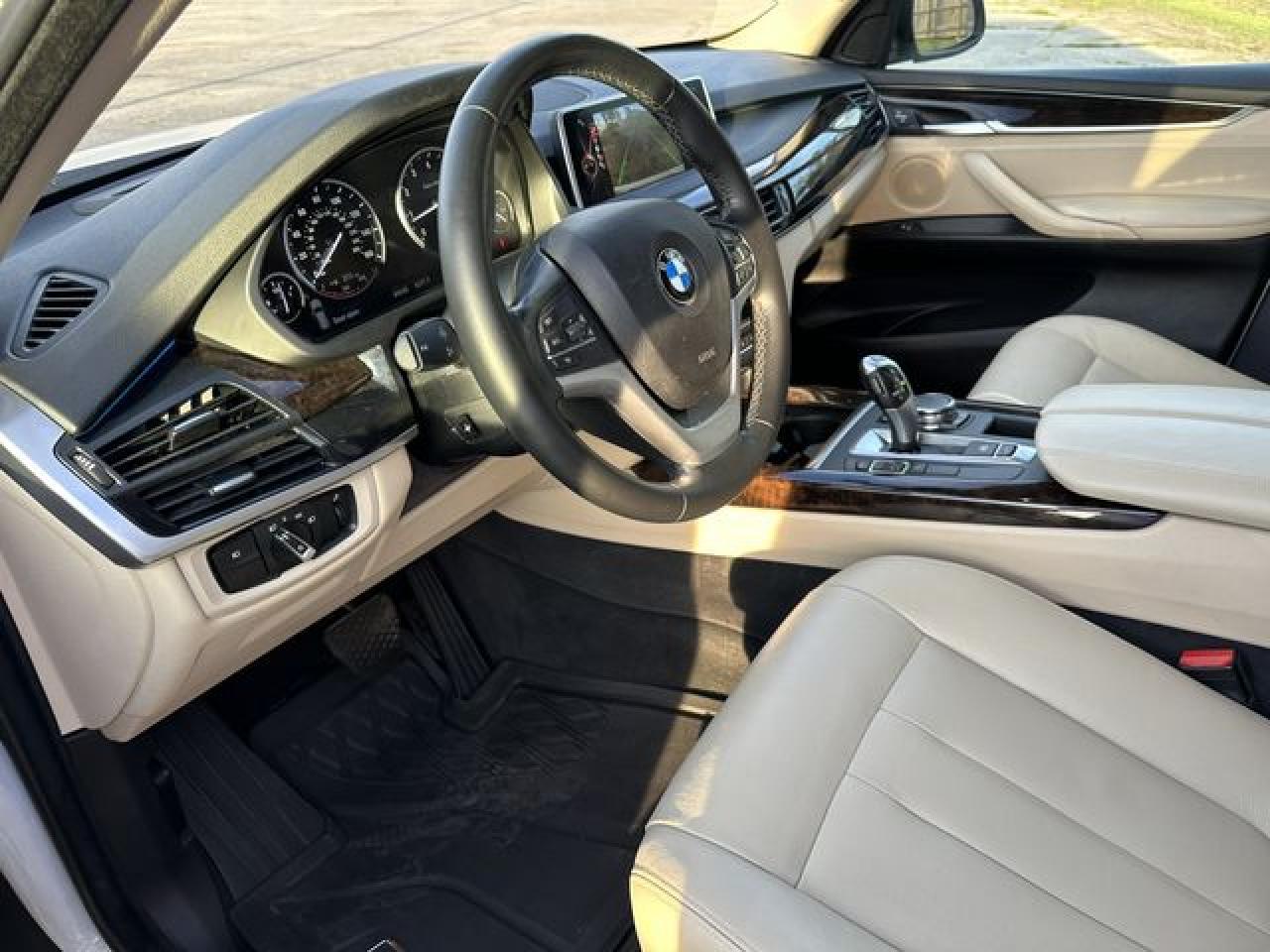 2016 BMW X5 Sdrive35I - zdjęcie 12