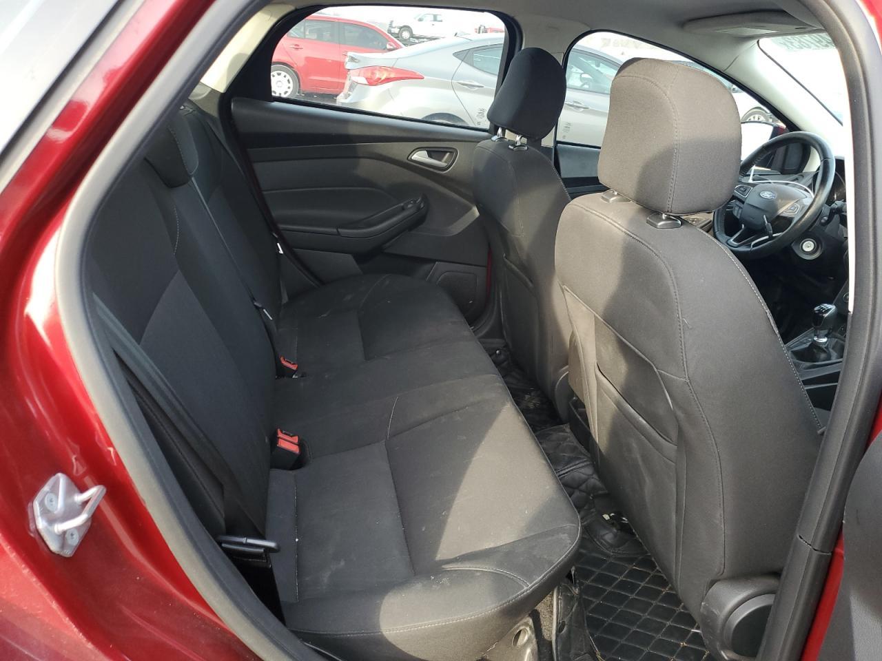 2015 Ford Focus Se - zdjęcie 10