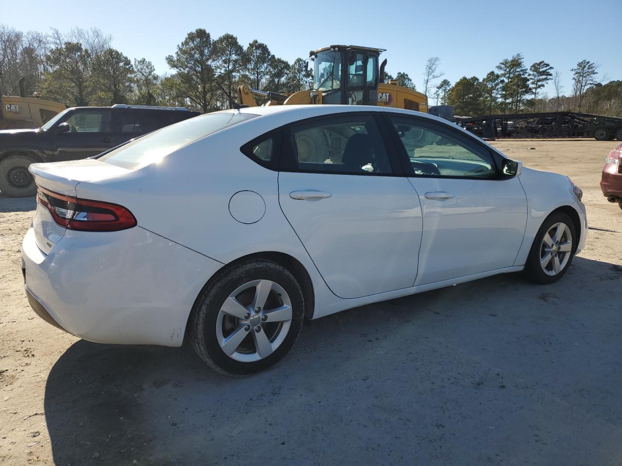 2015 Dodge Dart - zdjęcie 3