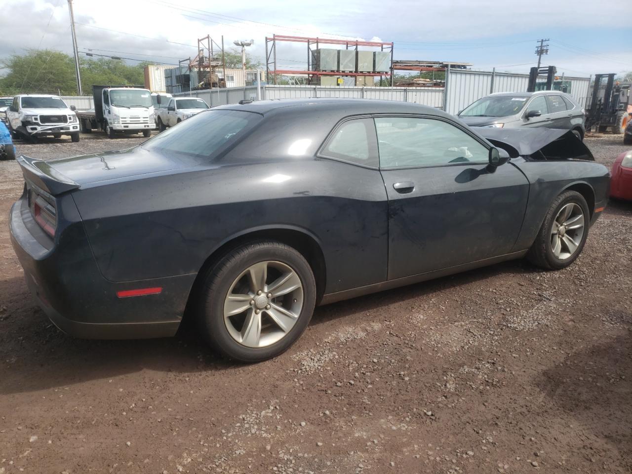 2019 Dodge Challenger Sxt - zdjęcie 3