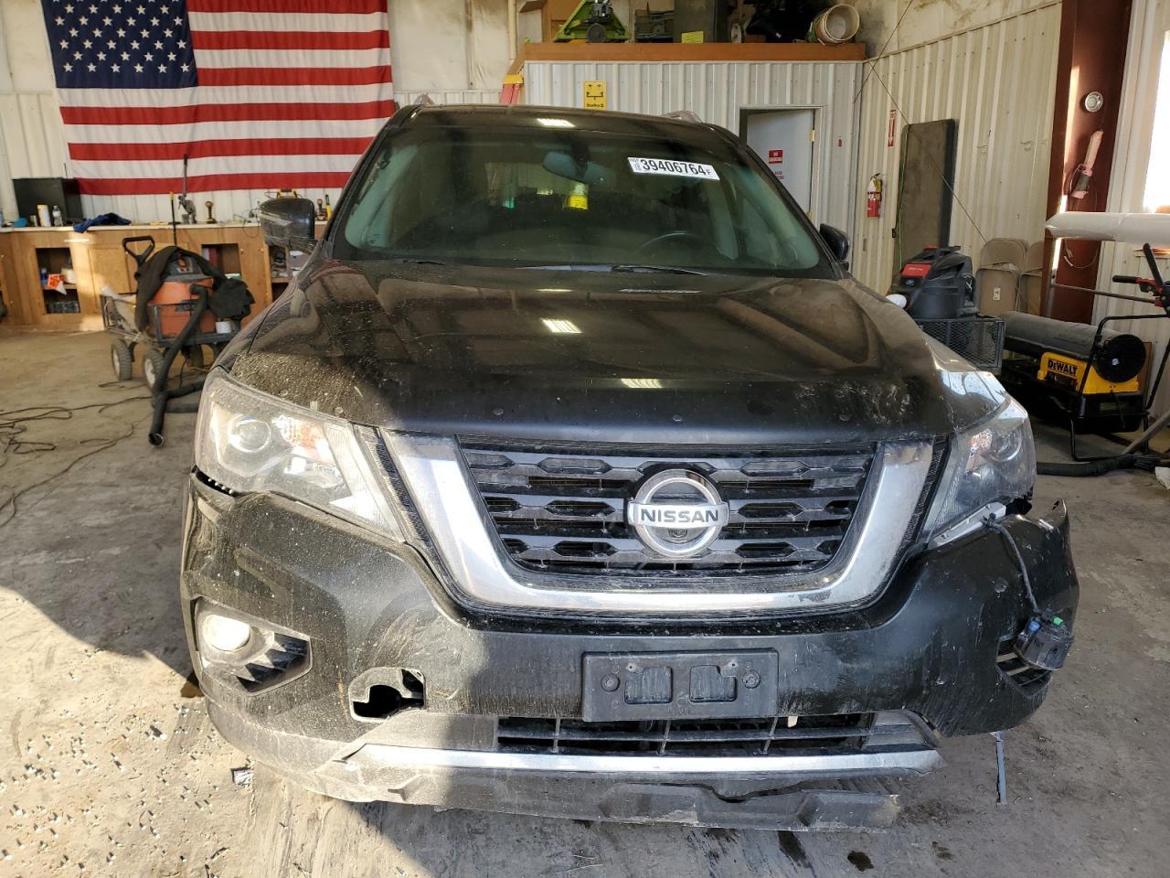 2017 Nissan Pathfinder S - zdjęcie 5