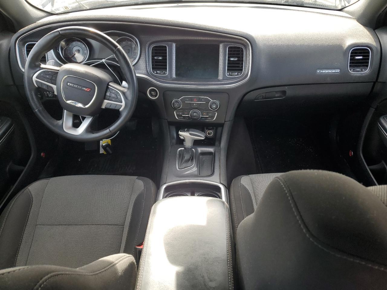 2016 Dodge Charger Sxt - zdjęcie 8