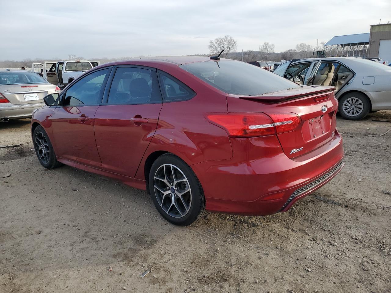 2015 Ford Focus Se - zdjęcie 2