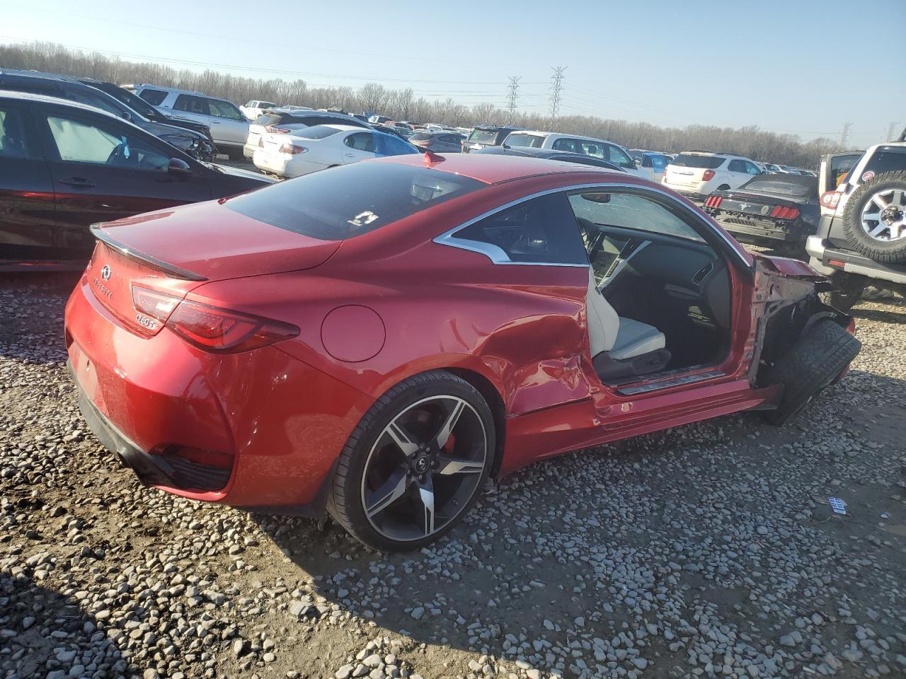 2018 Infiniti Q60 Red Sport 400 - zdjęcie 3