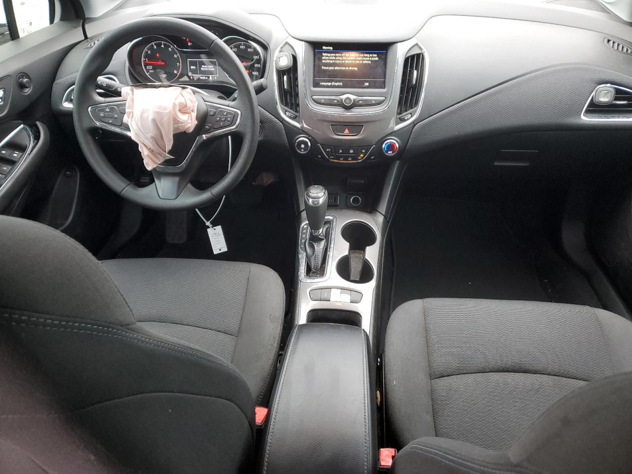 2019 Chevrolet Cruze Lt - zdjęcie 8