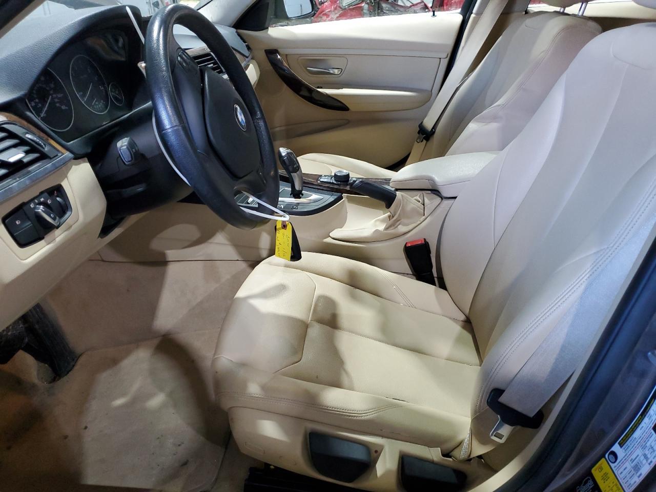 2014 BMW 320 I xDrive - zdjęcie 7