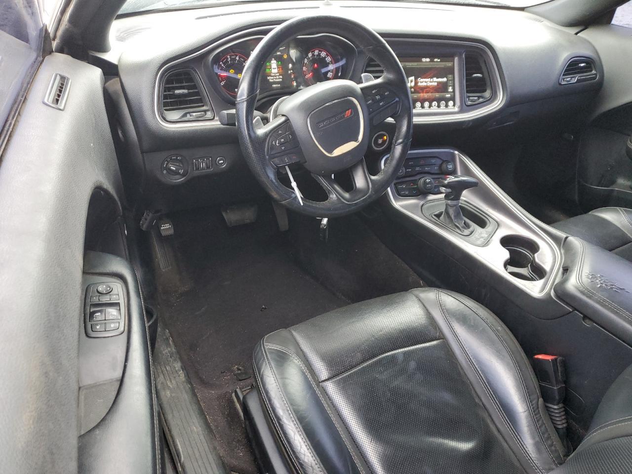 2017 Dodge Challenger Sxt - zdjęcie 8