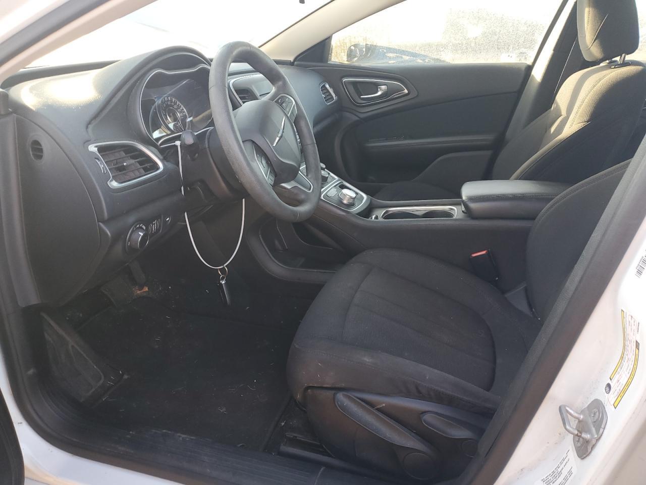 2015 Chrysler 200 Limited - zdjęcie 7