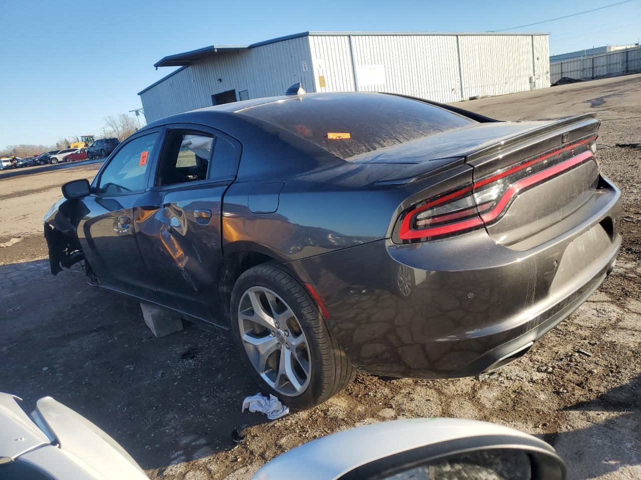2016 Dodge Charger R/T - zdjęcie 2