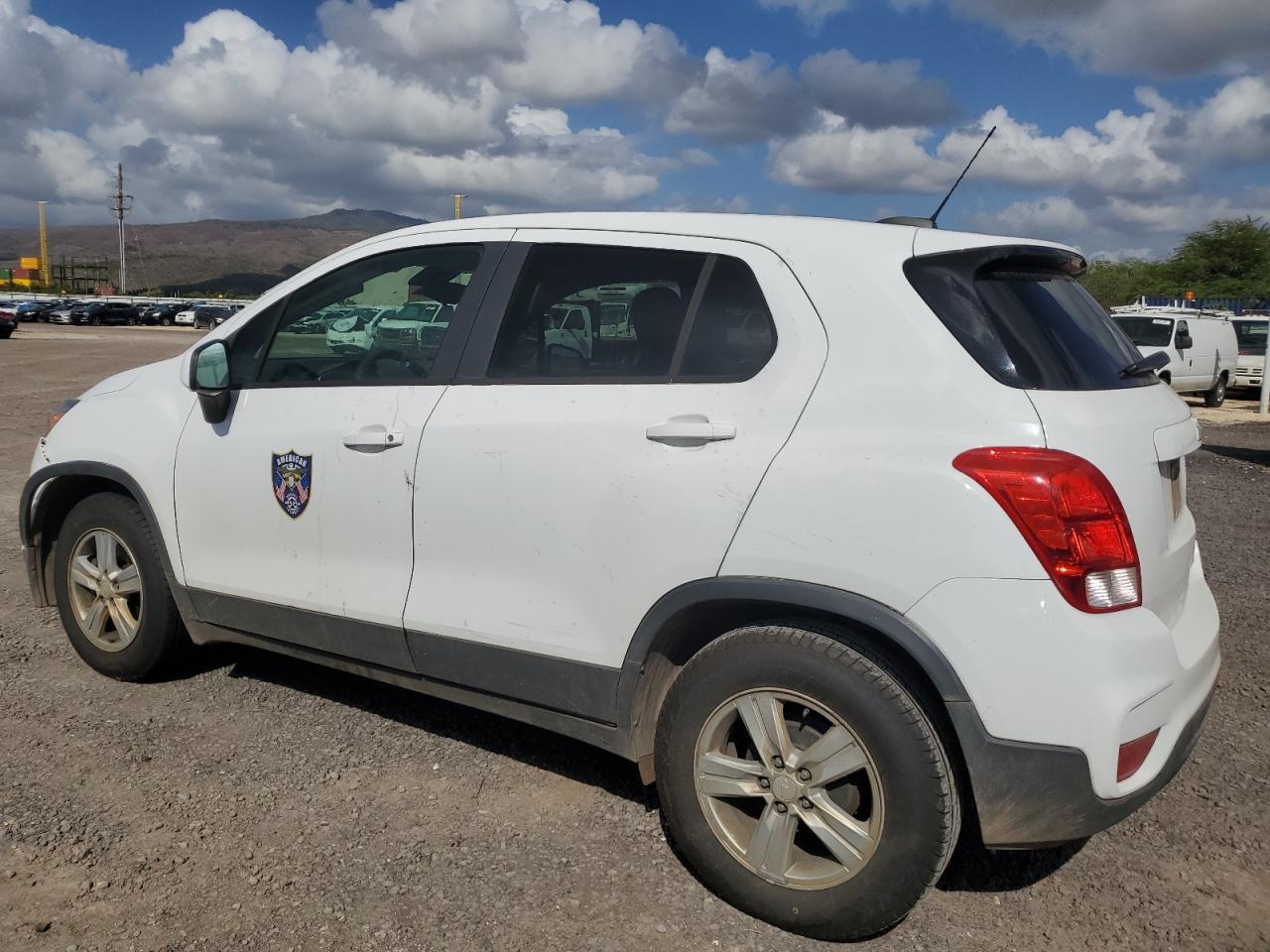 2020 Chevrolet Trax Ls - zdjęcie 2