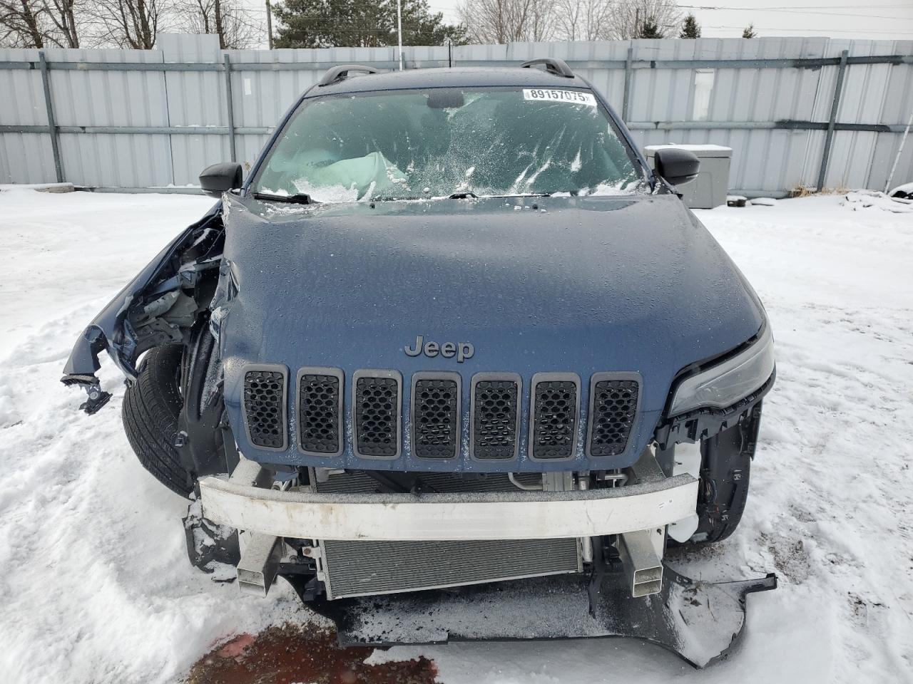 2021 Jeep Cherokee Latitude - zdjęcie 5