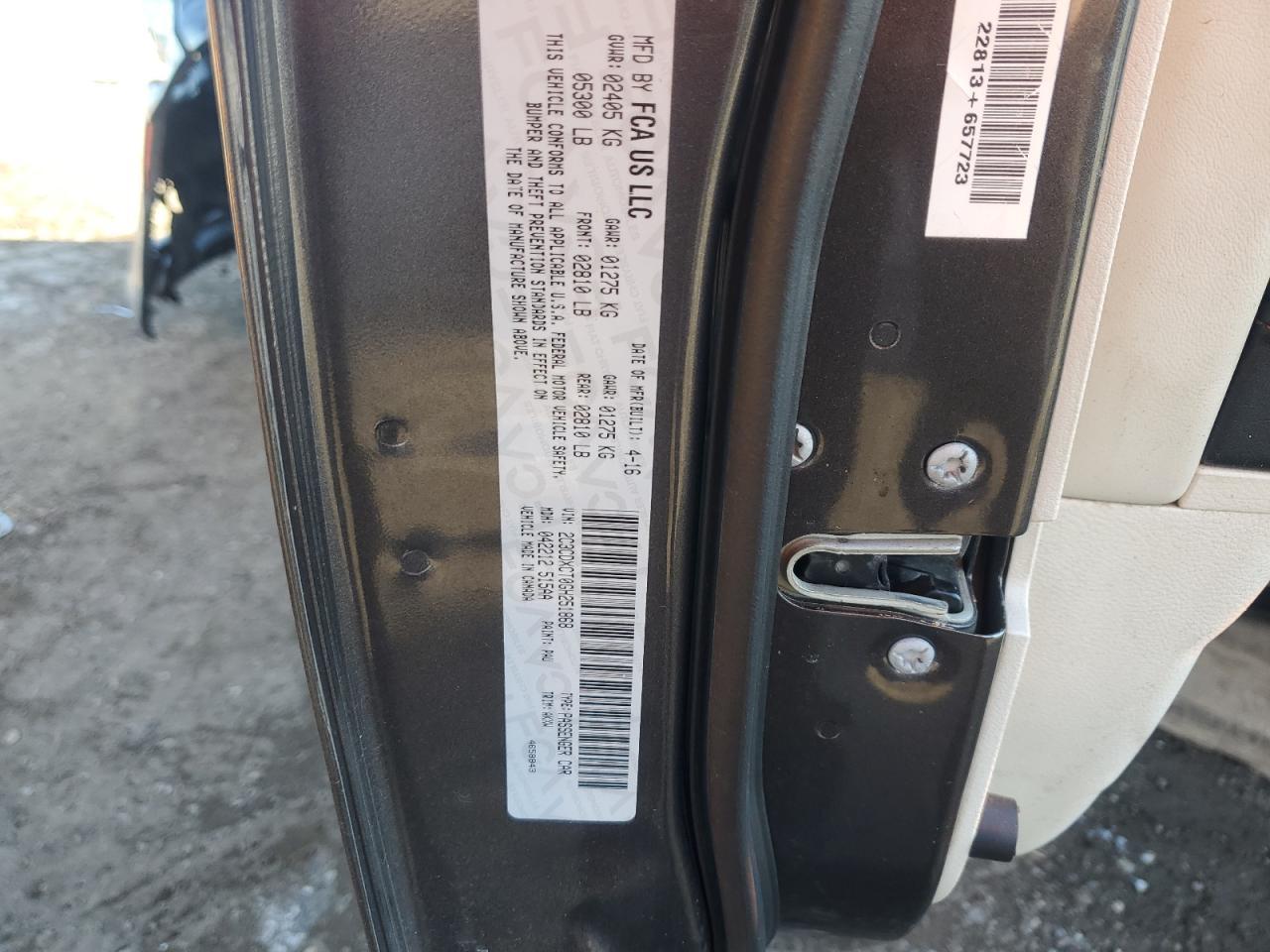 2016 Dodge Charger R/T - zdjęcie 12