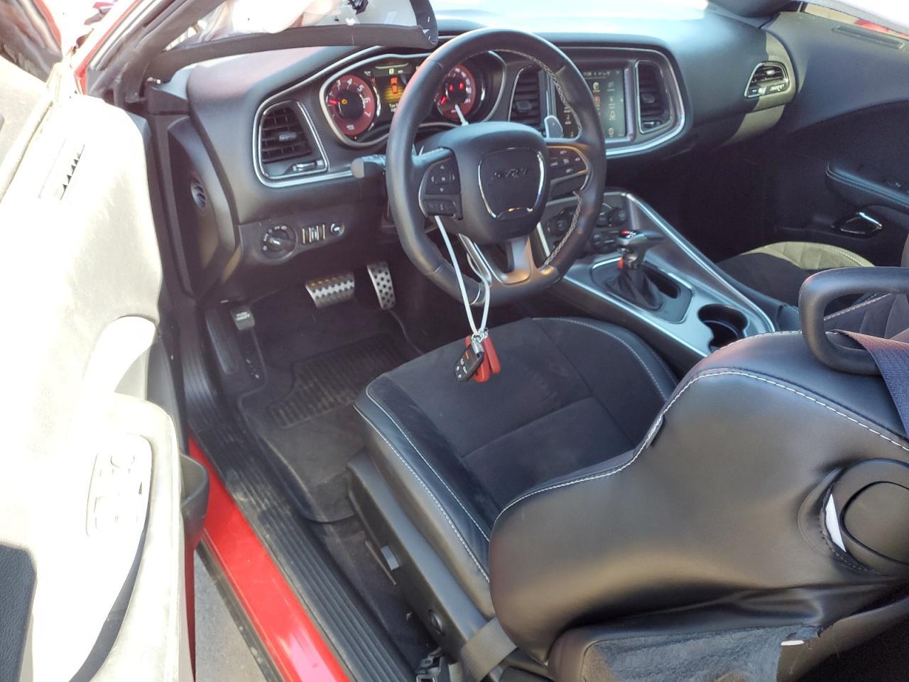 2016 Dodge Challenger Srt Hellcat - zdjęcie 8