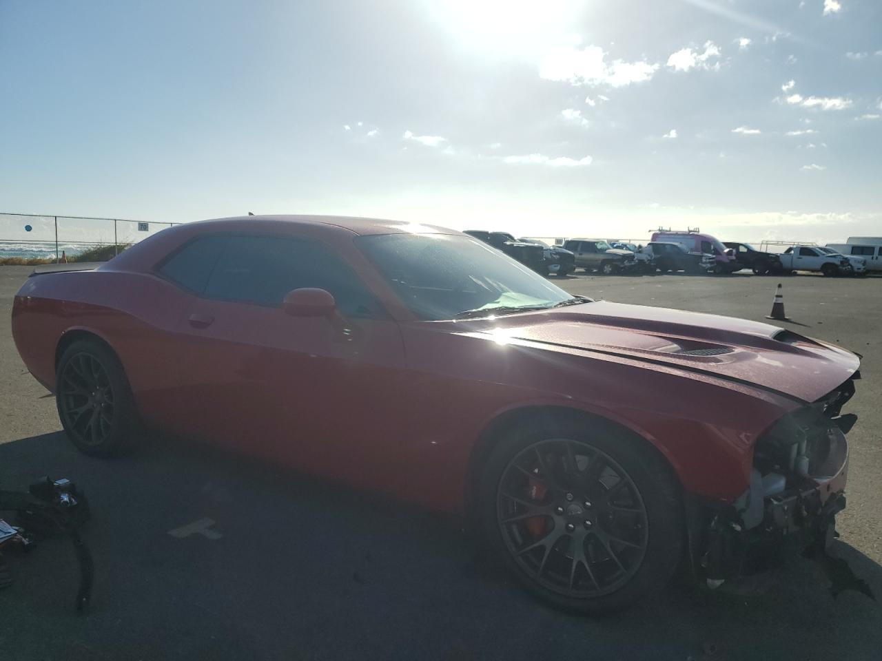 2016 Dodge Challenger Srt Hellcat - zdjęcie 4