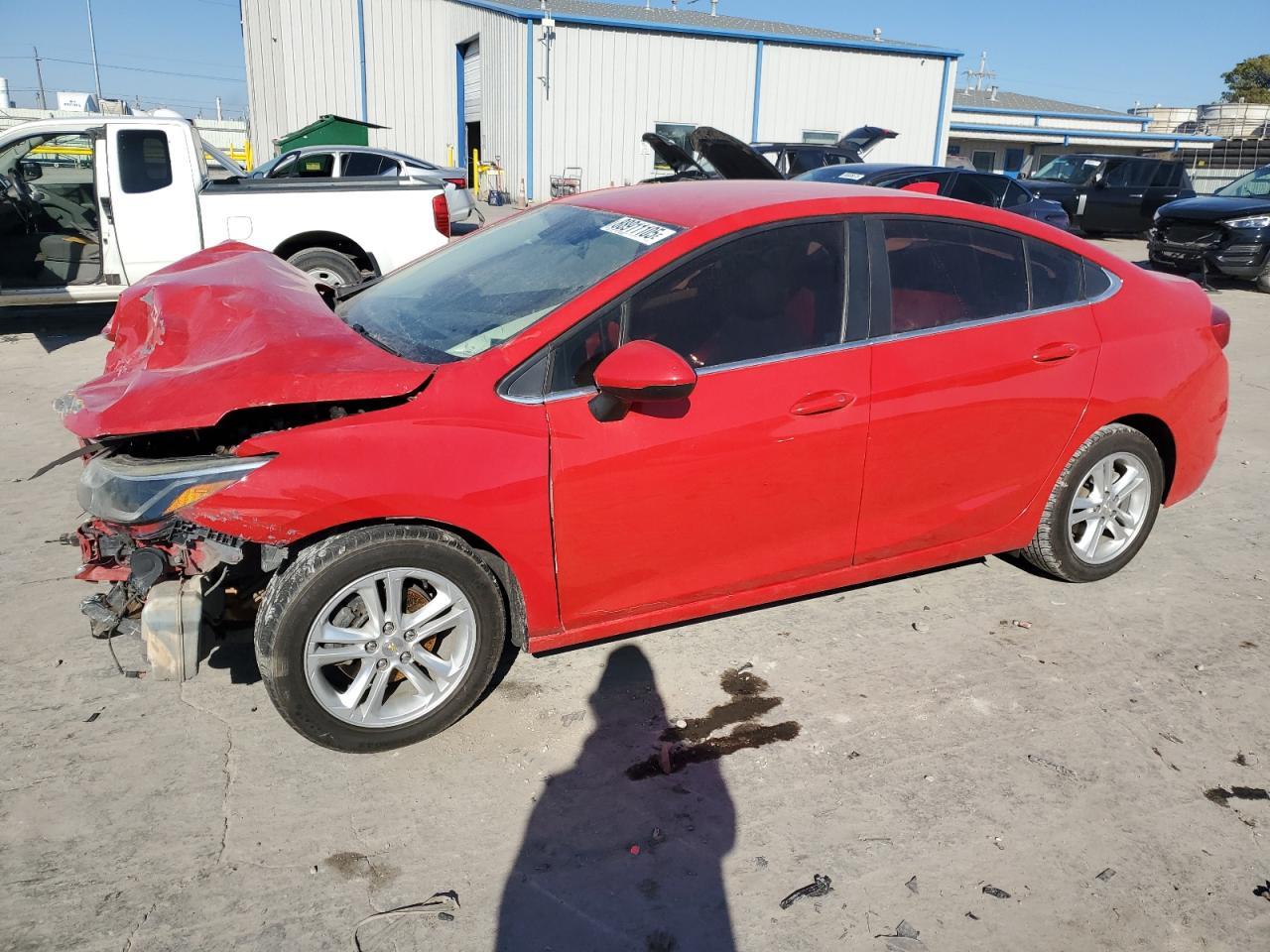 2017 Chevrolet Cruze Lt - zdjęcie główne