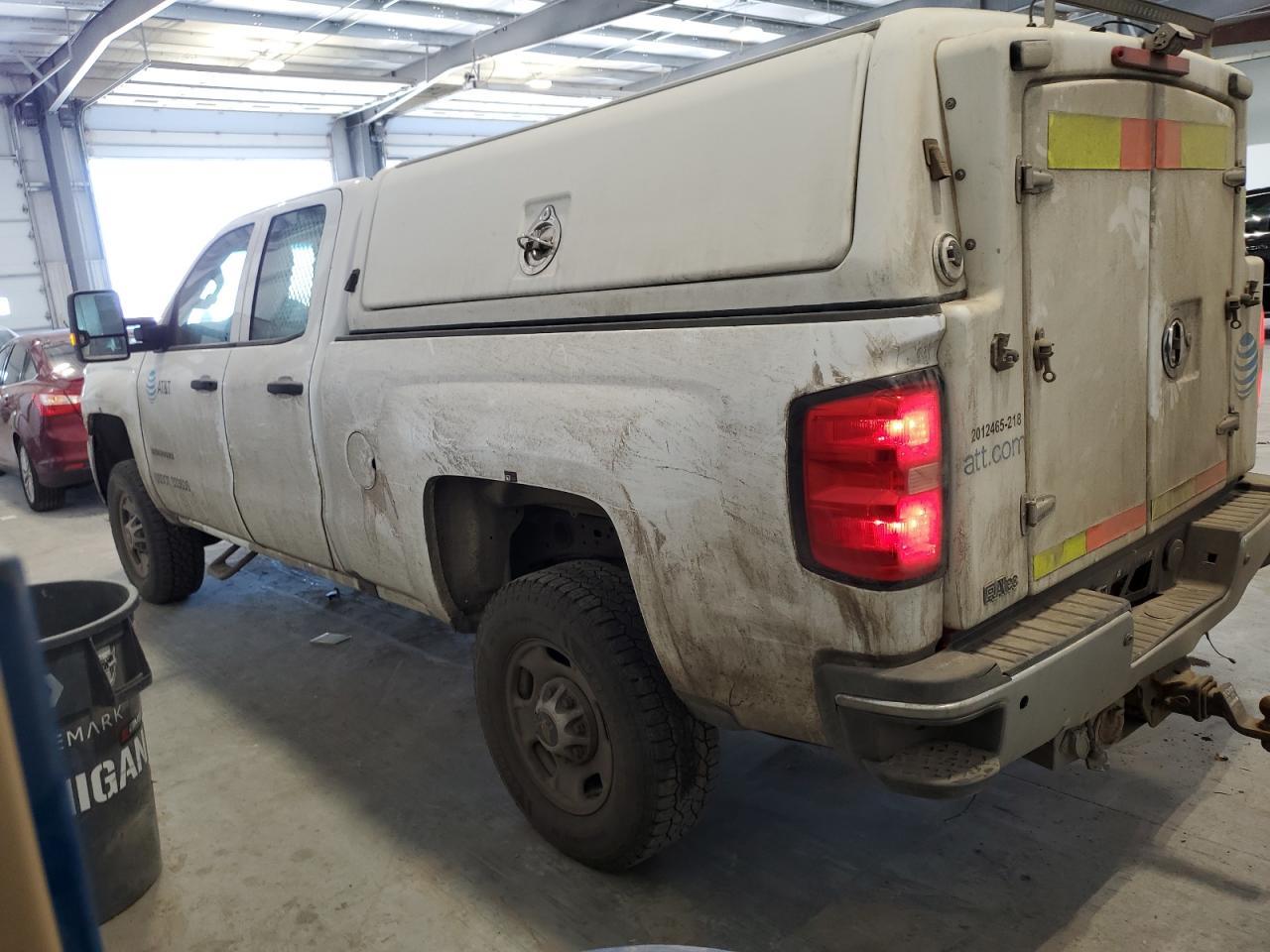 2018 Chevrolet Silverado K2500 Heavy Duty - zdjęcie 2
