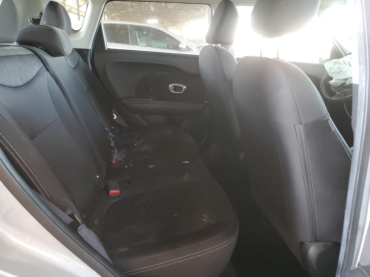 2016 Kia Soul - zdjęcie 10