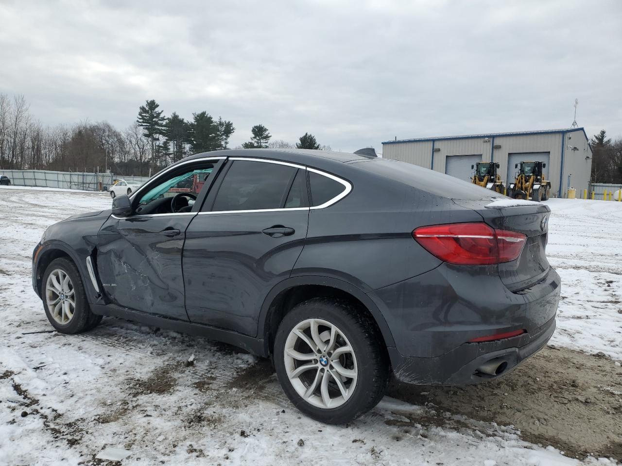 2015 BMW X6 xDrive35I - zdjęcie 2