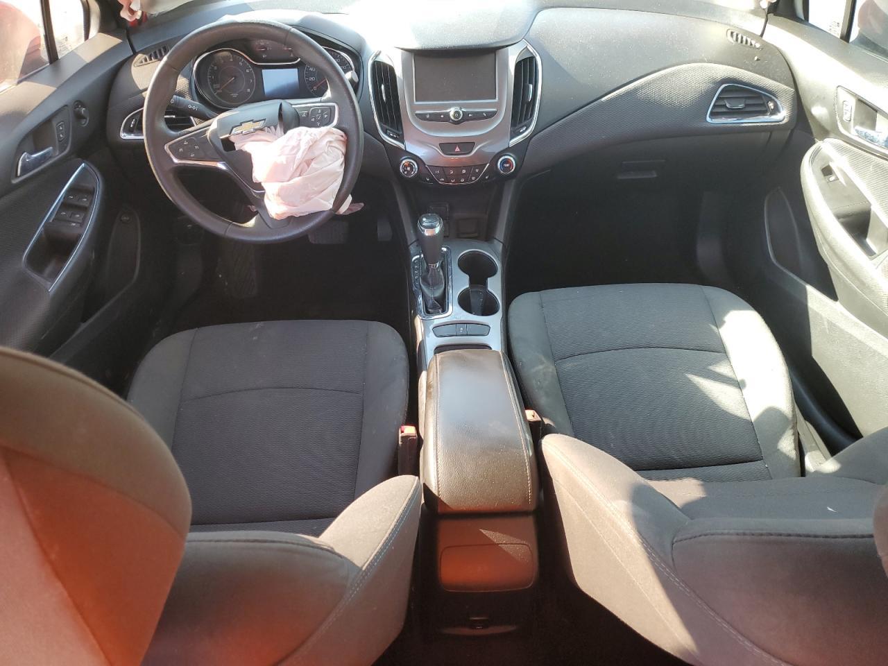 2017 Chevrolet Cruze Lt - zdjęcie 8