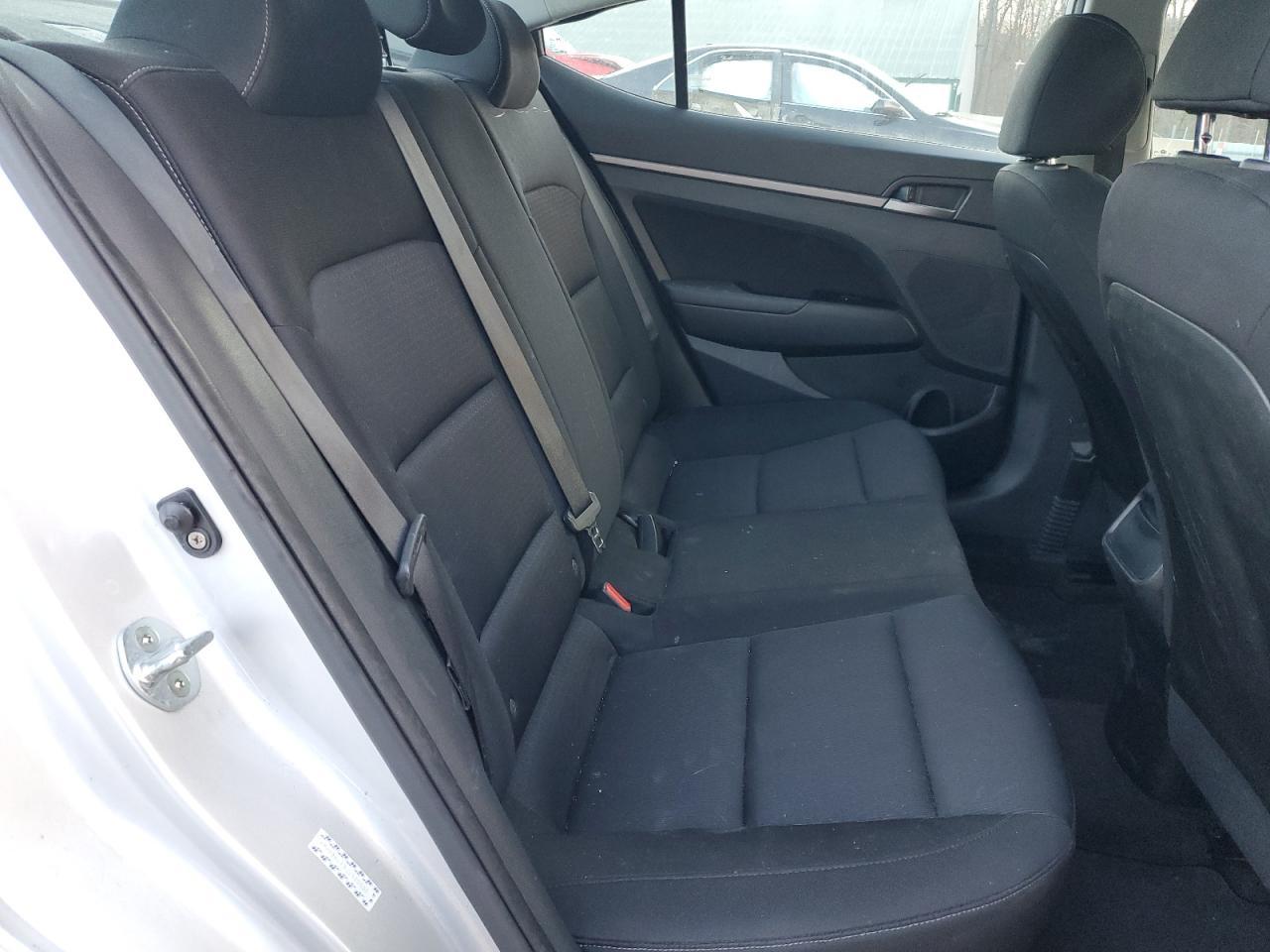 2018 Hyundai Elantra Sel - zdjęcie 10