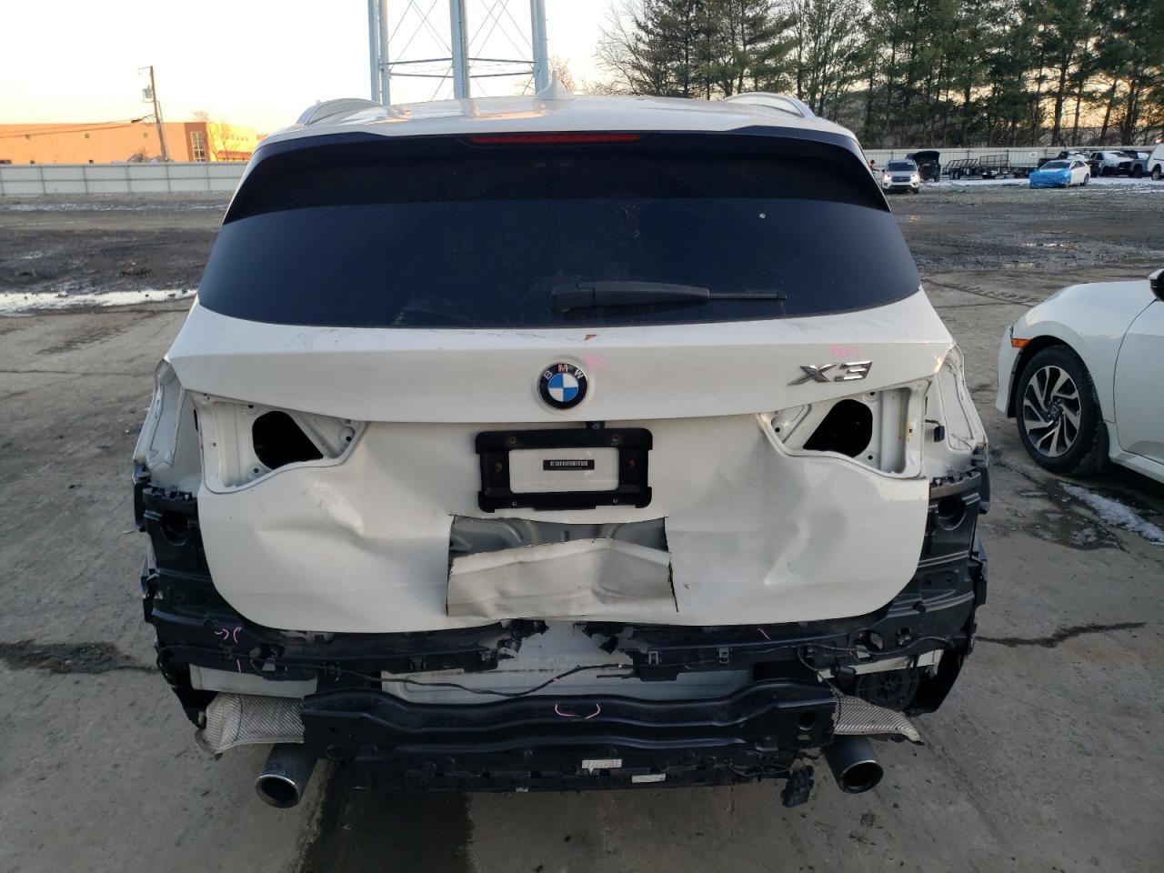 2018 BMW X3 xDrive30I - zdjęcie 6