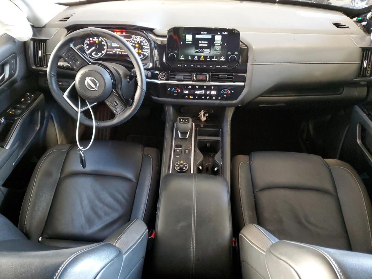 2024 Nissan Pathfinder Sl - zdjęcie 8