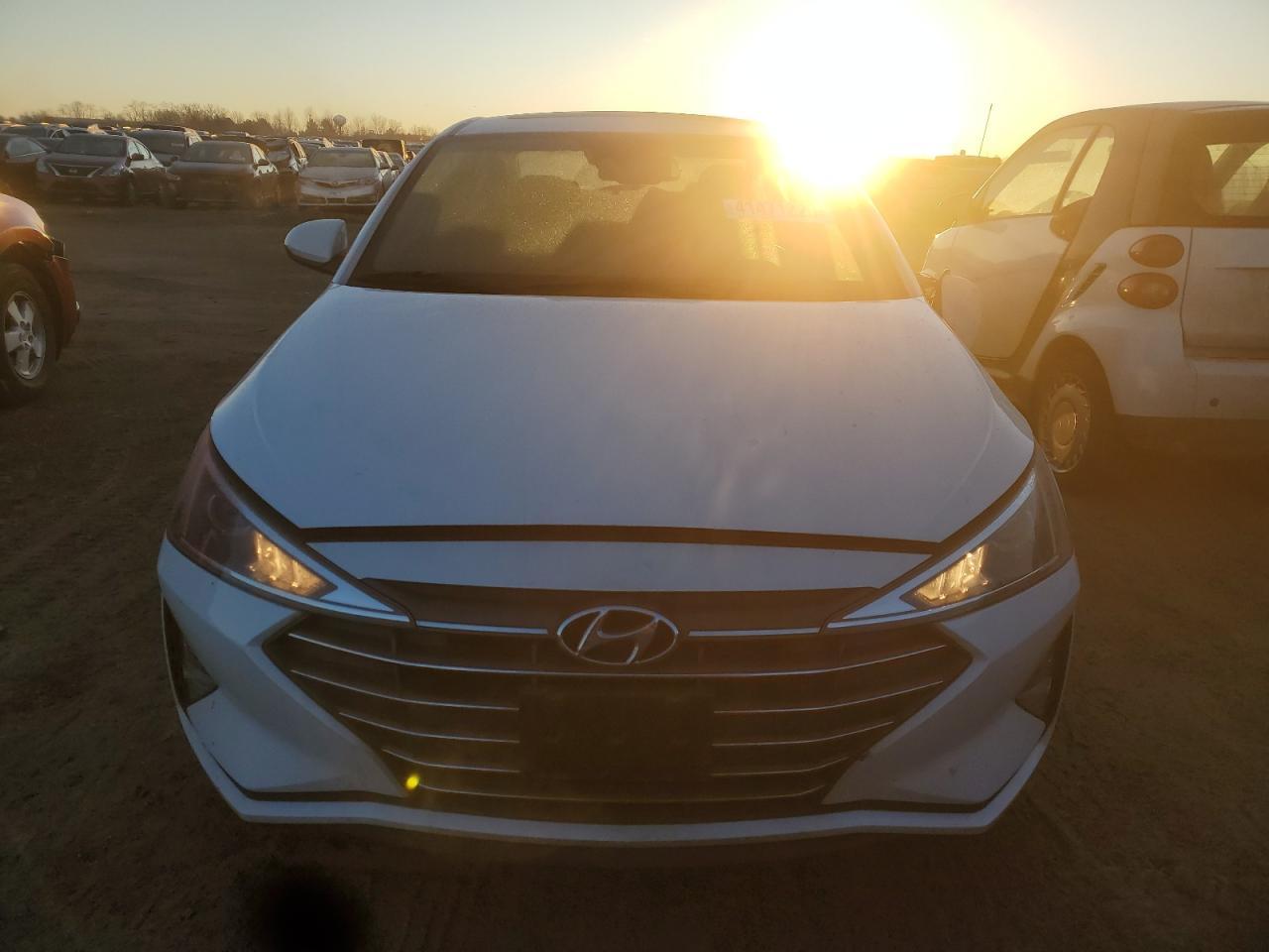 2020 Hyundai Elantra Sel - zdjęcie 5