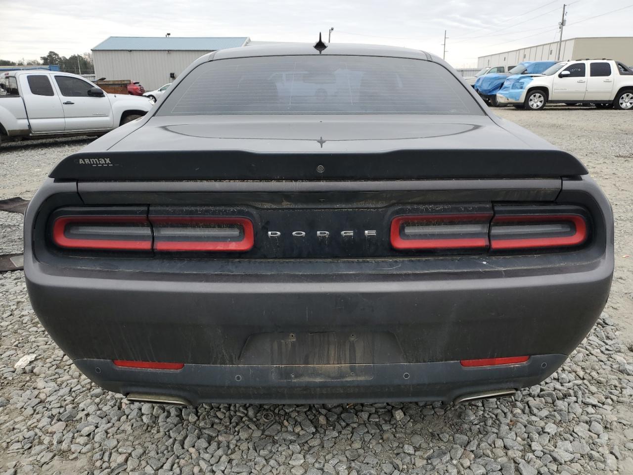 2017 Dodge Challenger Sxt - zdjęcie 6