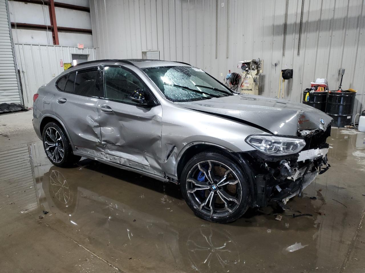 2021 BMW Motorrad X4 M Competition - zdjęcie 4