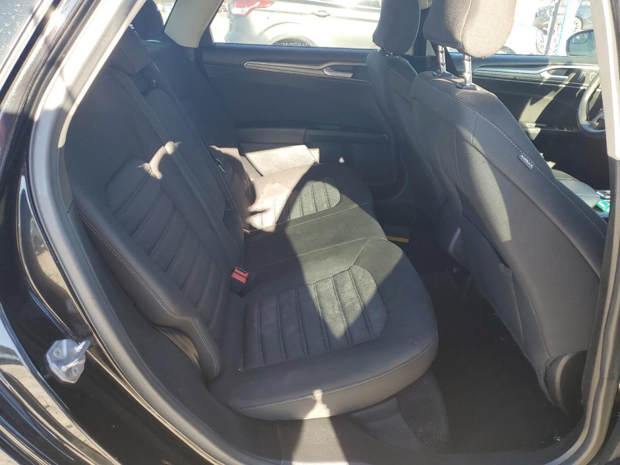 2017 Ford Fusion Se - zdjęcie 10