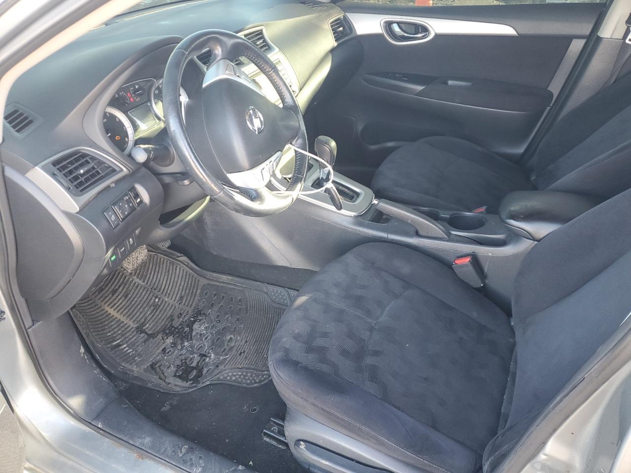 2013 Nissan Sentra S - zdjęcie 7