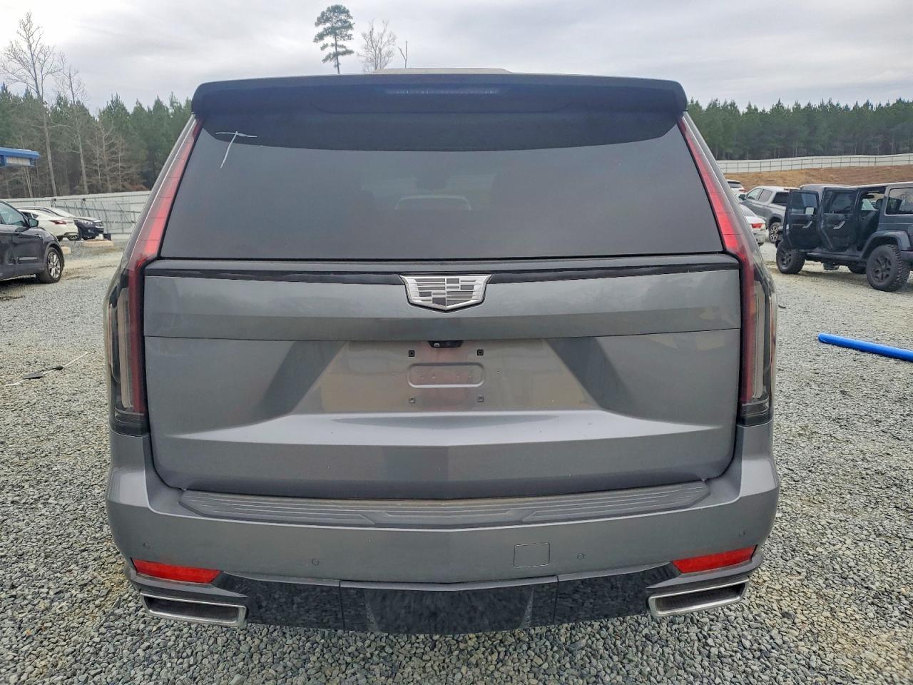 2021 Cadillac Escalade Premium Luxury - zdjęcie 6