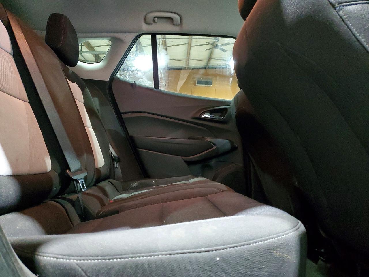 2024 Chevrolet Trax Ls - zdjęcie 11