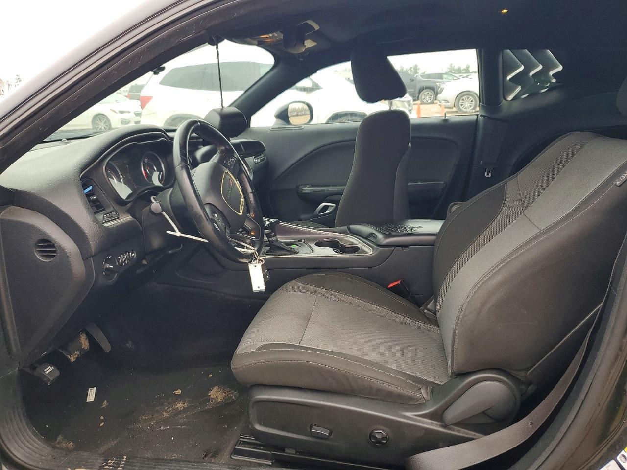 2016 Dodge Challenger Sxt - zdjęcie 7