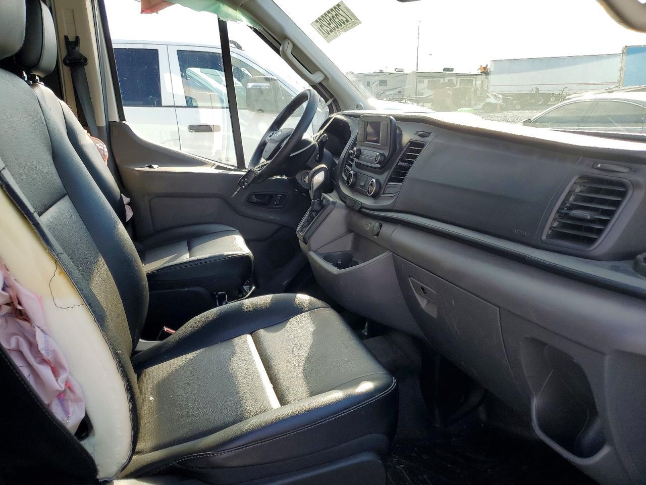 2024 Ford Transit T-250 - zdjęcie 7