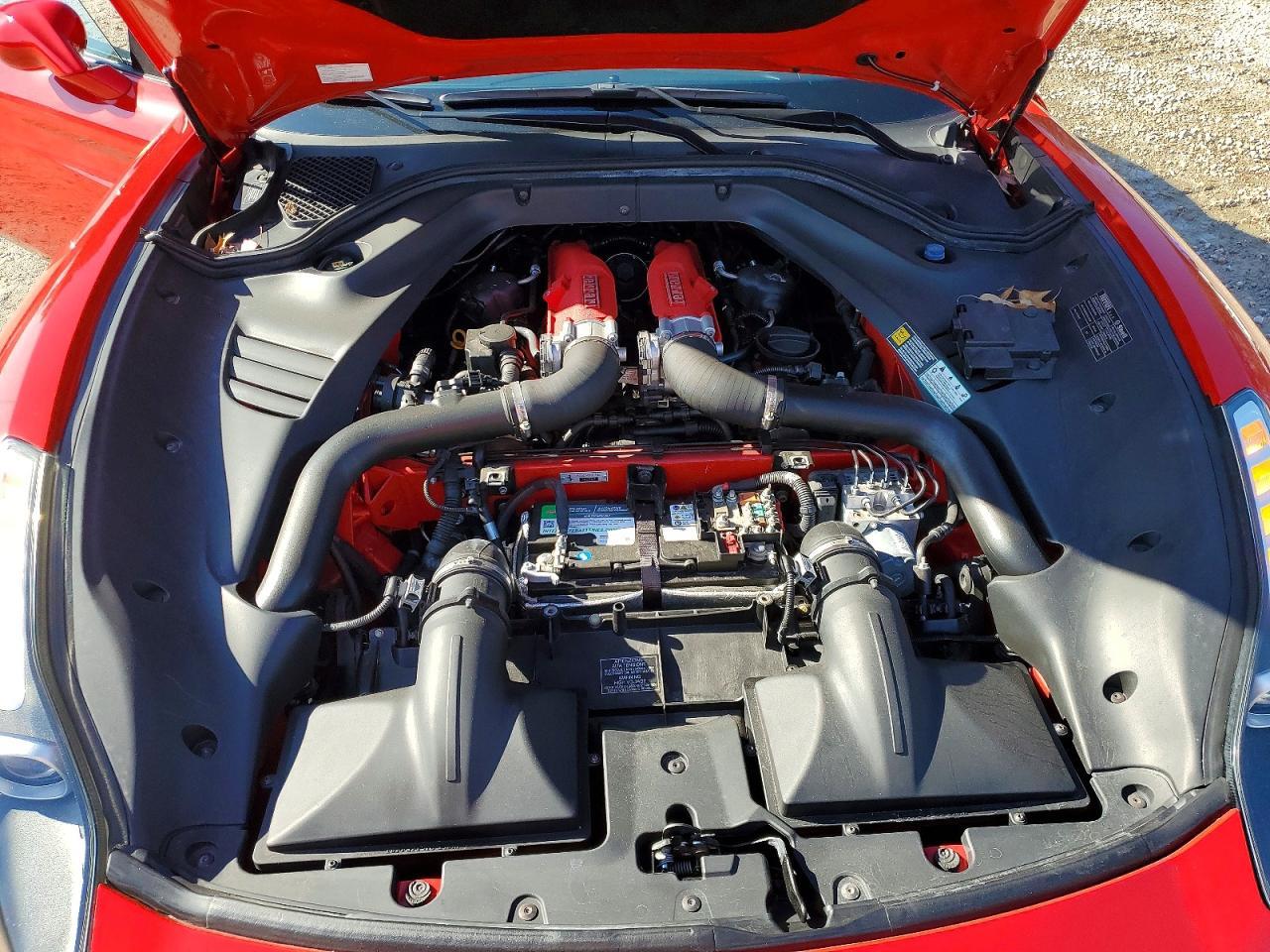 2017 Ferrari California T - zdjęcie 11