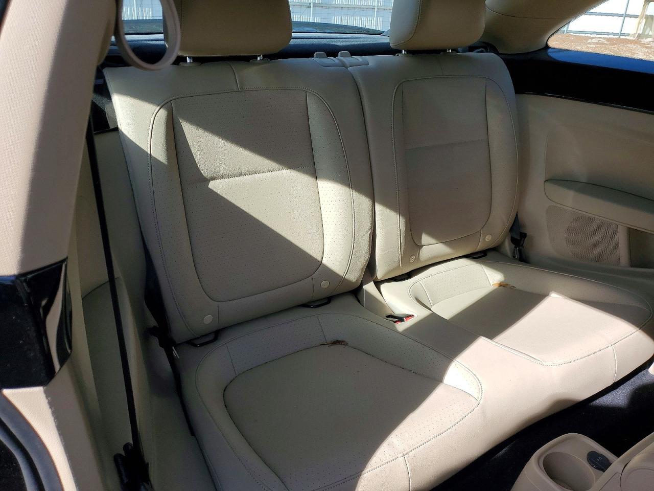 2018 Volkswagen Beetle Se - zdjęcie 10