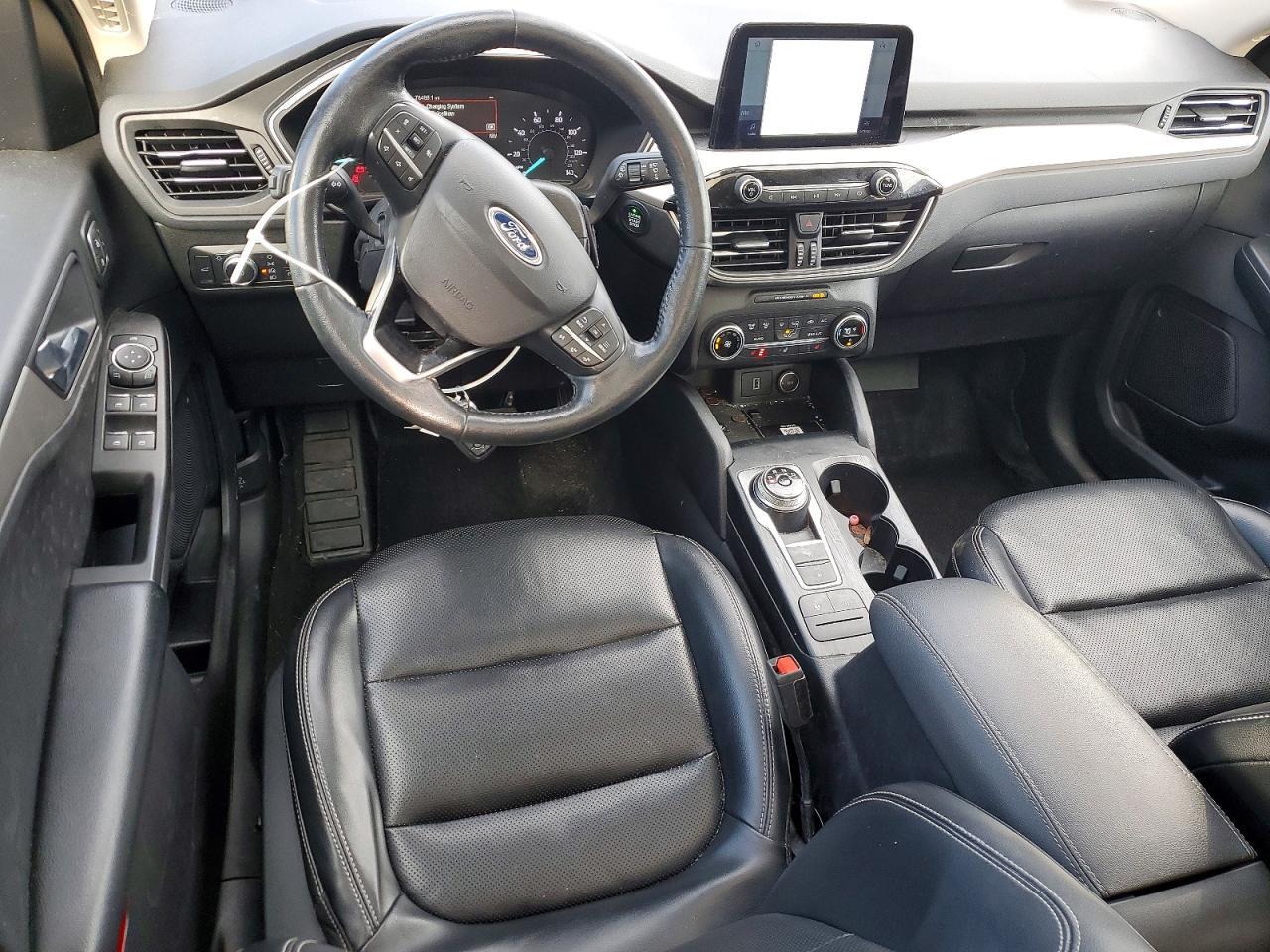 2020 Ford Escape Sel - zdjęcie 8