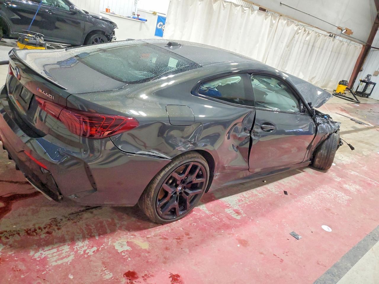 2025 BMW M440Xi - zdjęcie 3