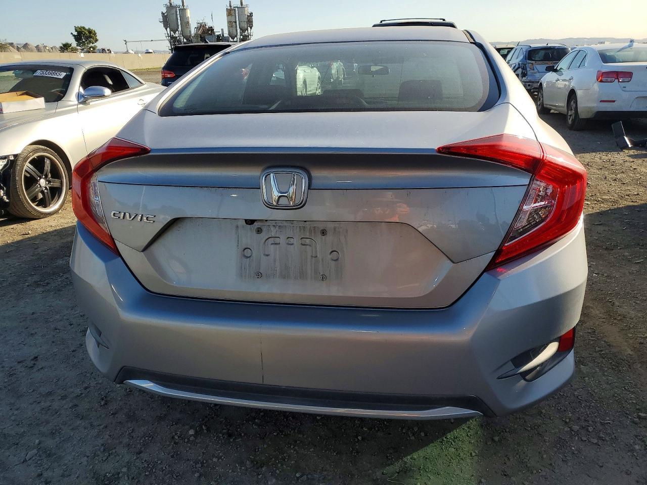 2019 Honda Civic Lx - zdjęcie 6