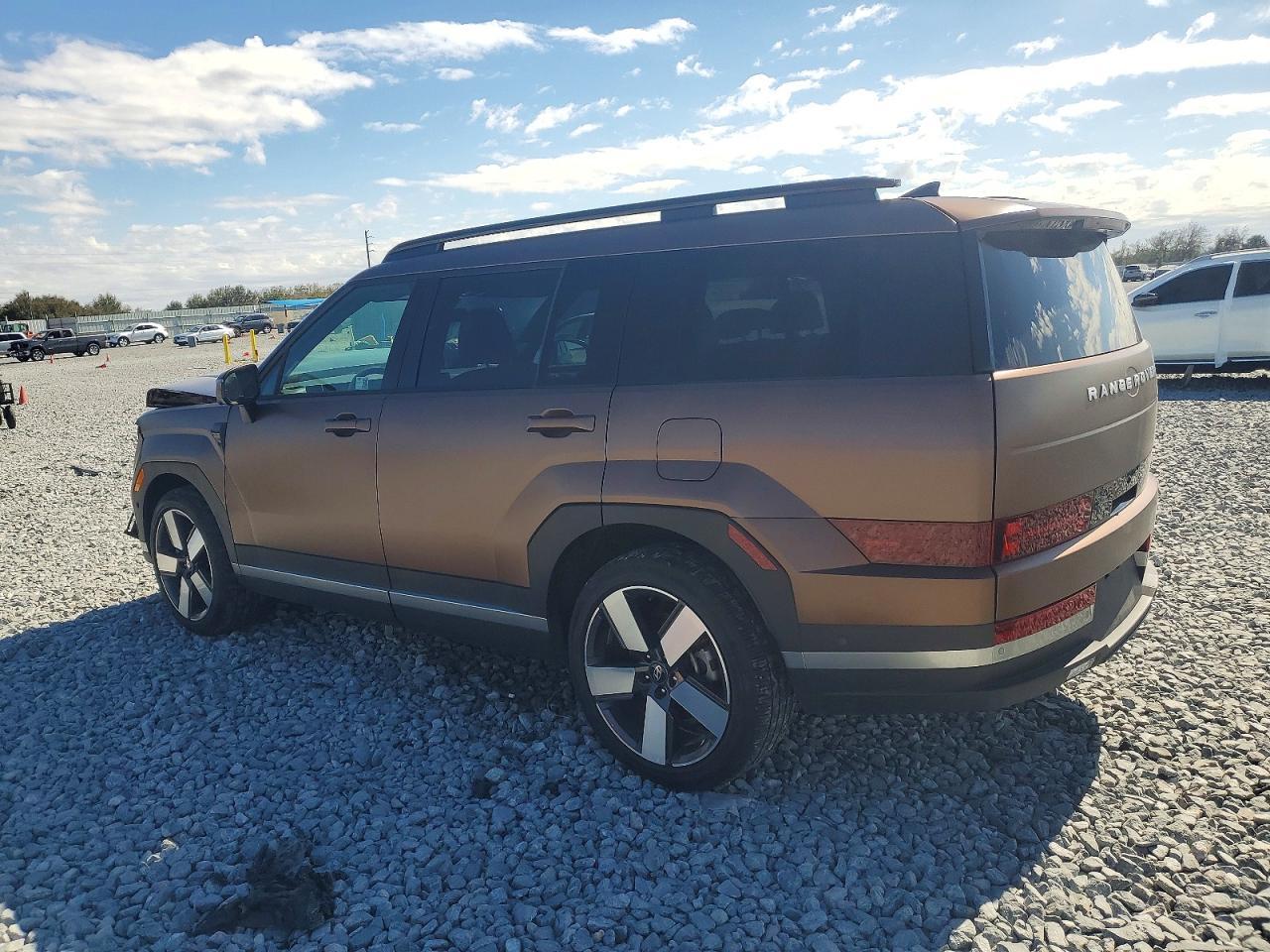 2024 Hyundai Santa Fe Limited - zdjęcie 2