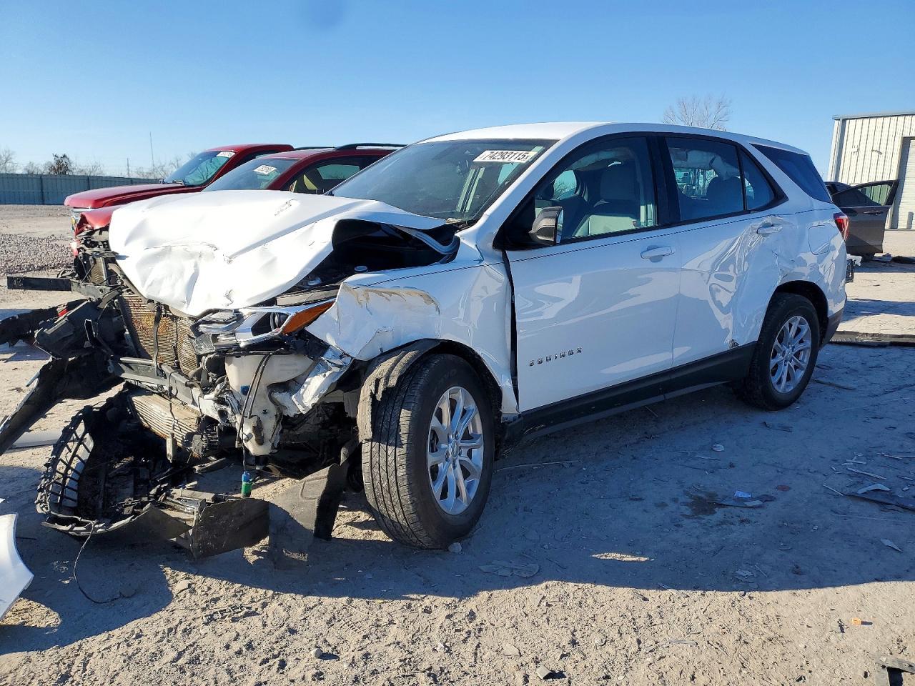 2019 Chevrolet Equinox Ls - zdjęcie główne