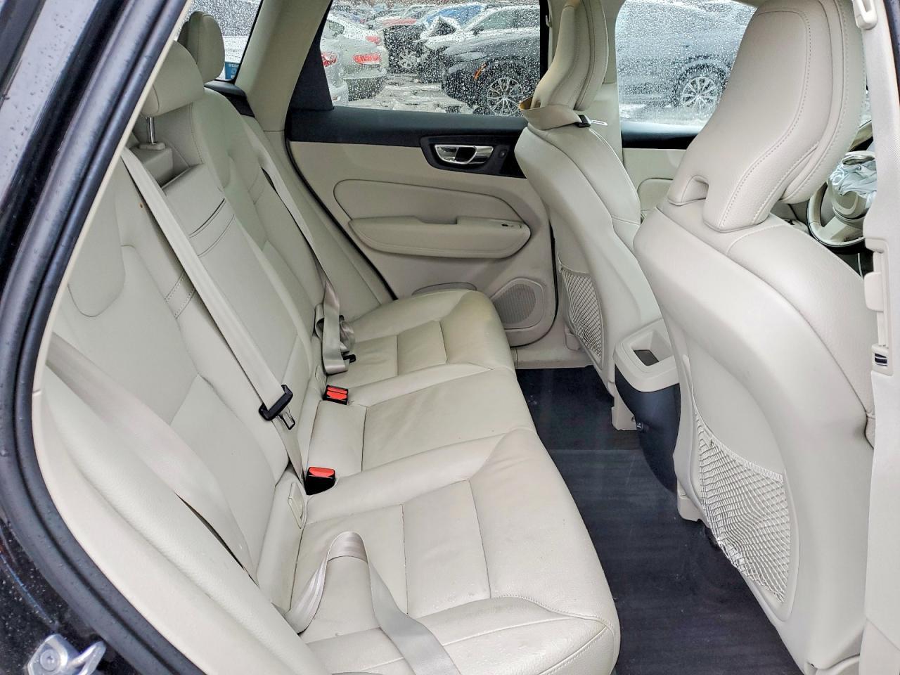 2019 Volvo Xc60 T5 - zdjęcie 11